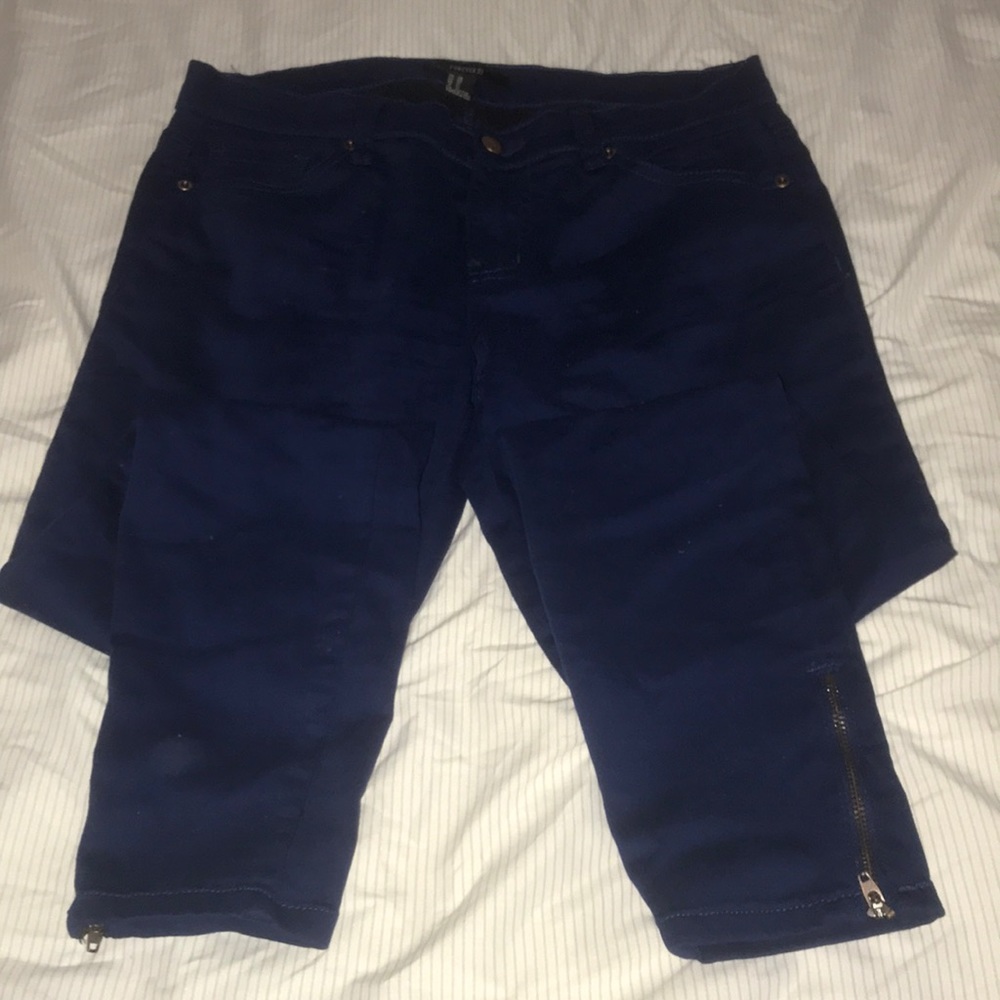 Jeans - Picture 2 of 2